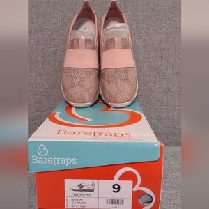 Firm Final price!*BareTraps slip on(9M)